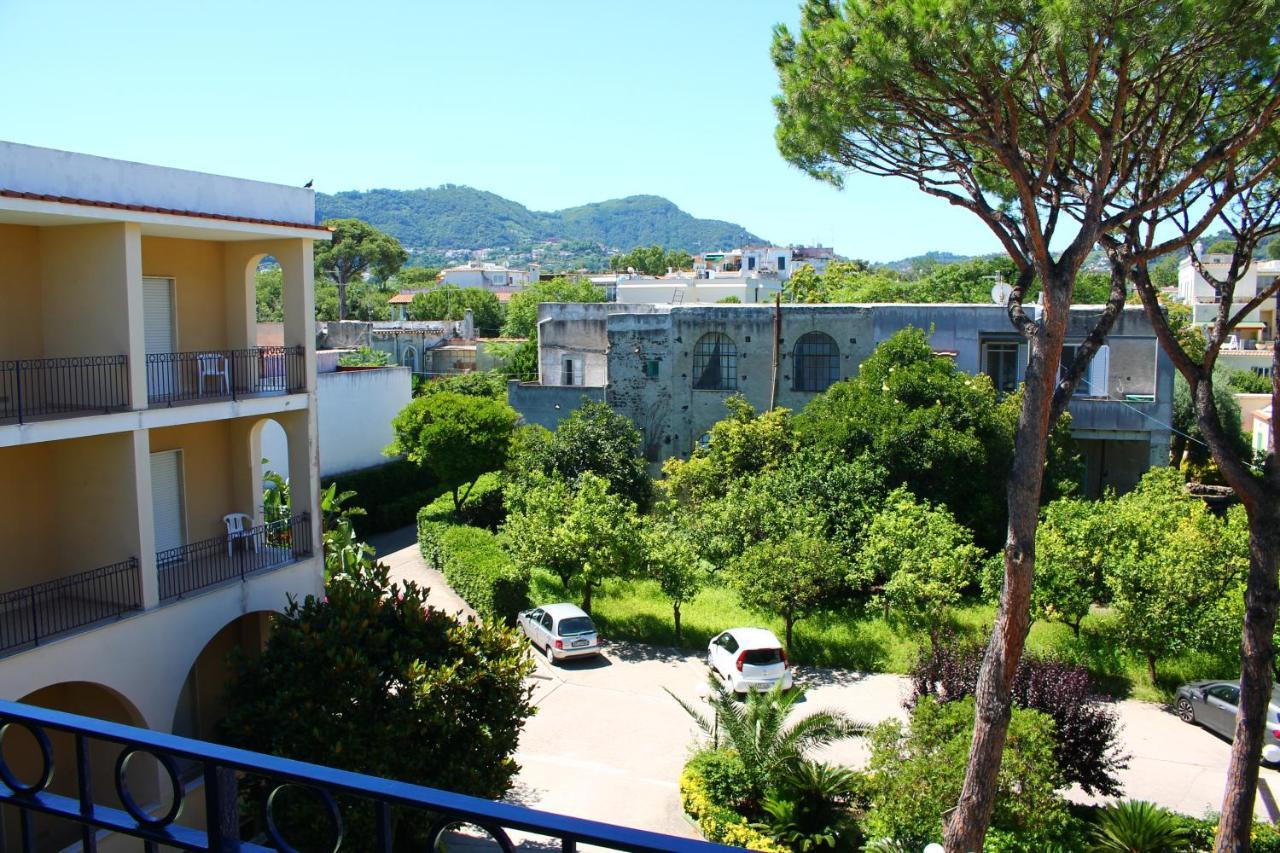 Hotel Terme Alexander Ísquia Exterior foto